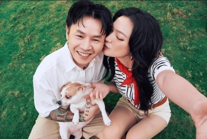 Bên cạnh âm nhạc, hình ảnh công chúng của Binz cũng góp phần tạo nên sức hút riêng. 